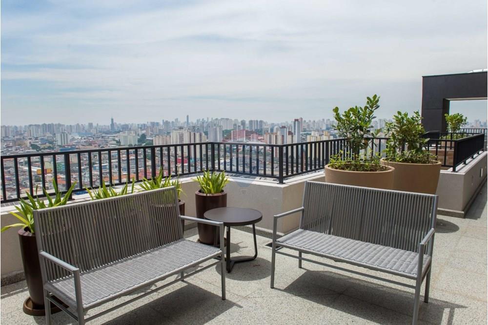 Apartamento para locação no Brás, 57 metros, 2 quartos, 1 suíte varanda com churrasqueira, 2 banheir