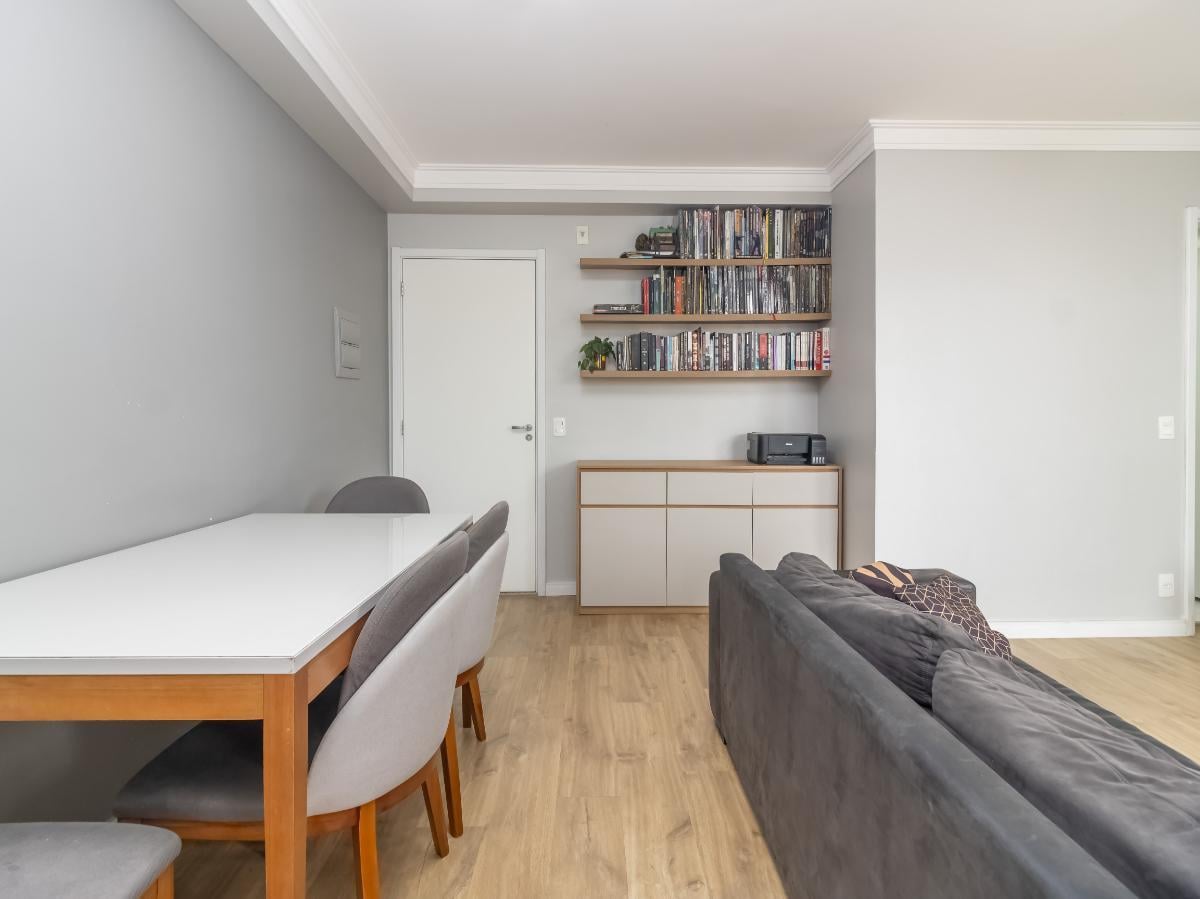 Versátil apartamento tipo para venda em Super Quadra Morumbi com 3 quartos, sendo 1 suíte, 67m²