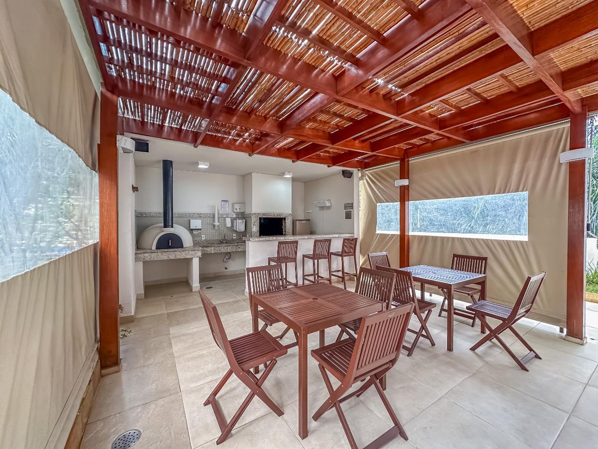 Versátil apartamento tipo para venda em Super Quadra Morumbi com 3 quartos, sendo 1 suíte, 67m²
