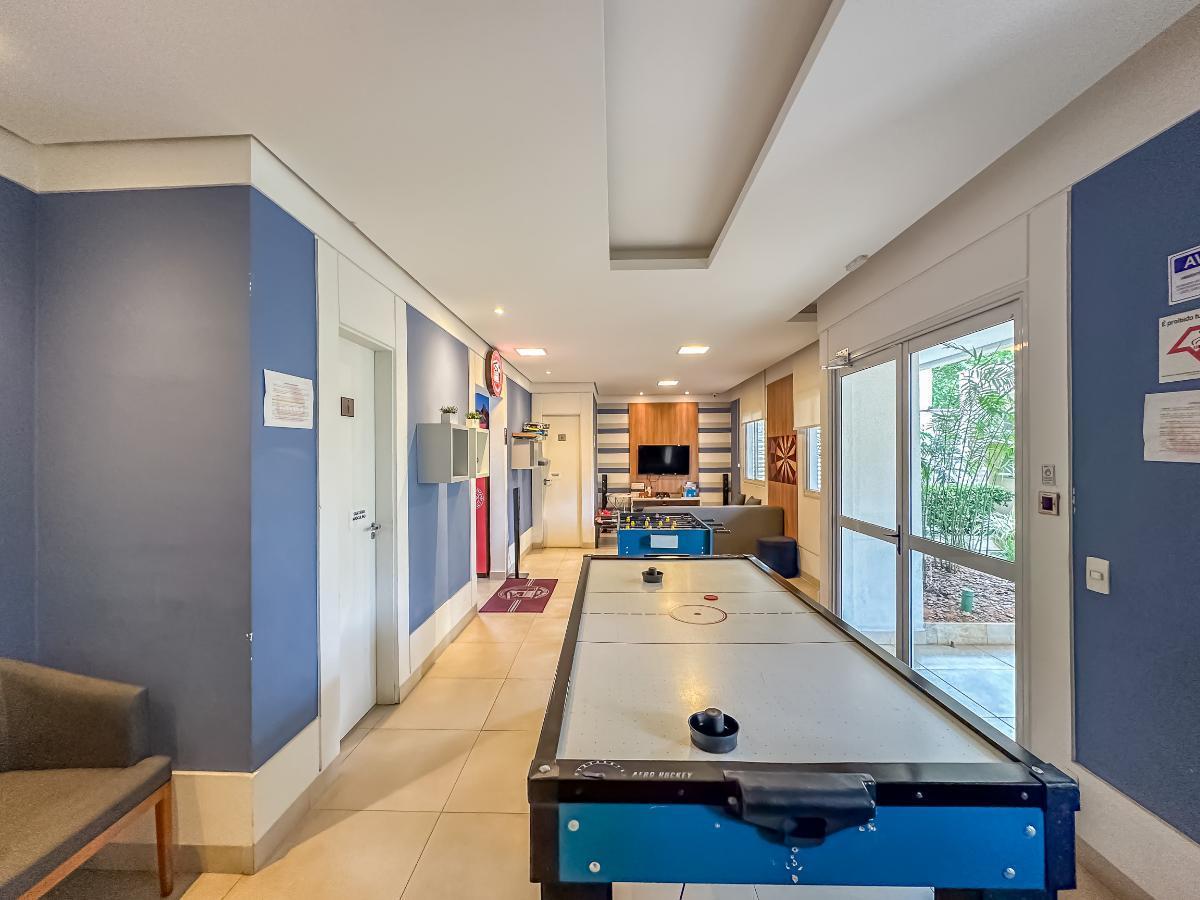 Versátil apartamento tipo para venda em Super Quadra Morumbi com 3 quartos, sendo 1 suíte, 67m²