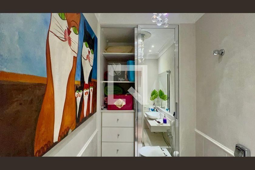 Apartamento à Venda – Pinheiros, 3 Quartos, 200 m² – São Paulo