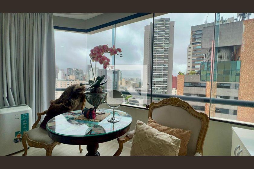 Apartamento à Venda – Pinheiros, 3 Quartos, 200 m² – São Paulo