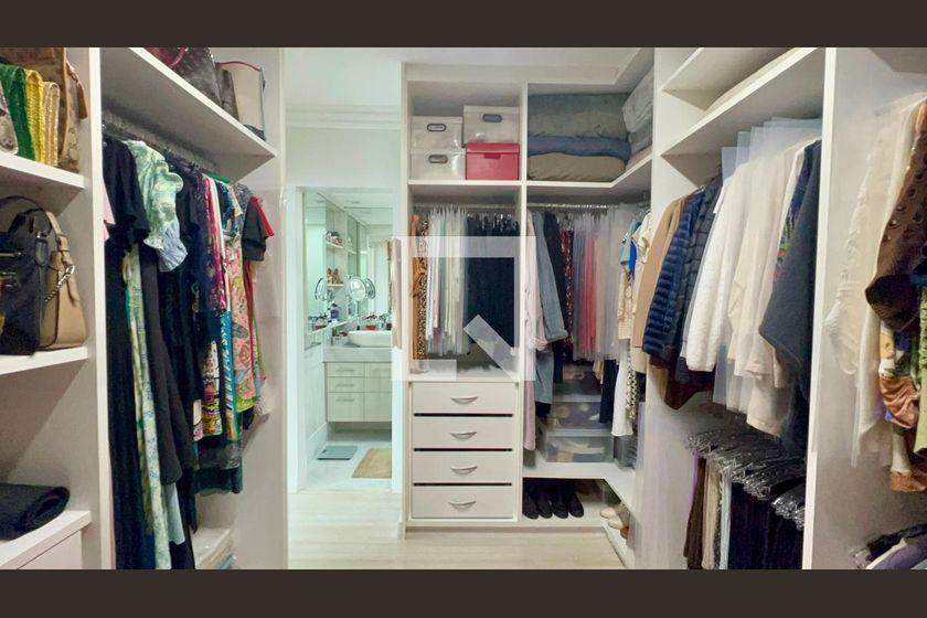 Apartamento à Venda – Pinheiros, 3 Quartos, 200 m² – São Paulo