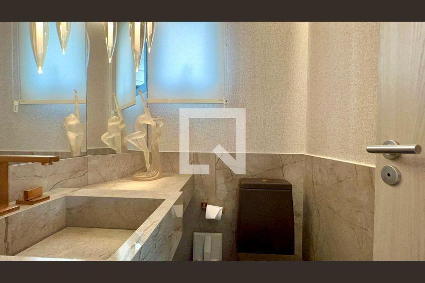 Apartamento à Venda – Pinheiros, 3 Quartos, 200 m² – São Paulo