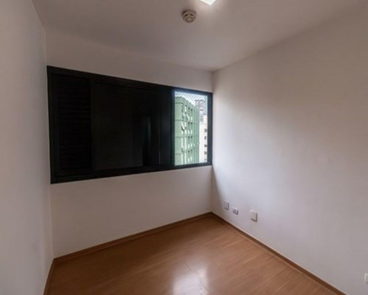 Apto no Itaim Bibi: Conforto e Estilo em SP