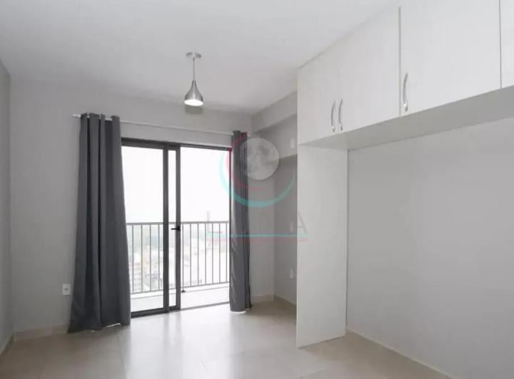 Studio para locação no bairro de Pinheiros, a 10 minutos a pé do metro Pinheiros. São Paulo, SP