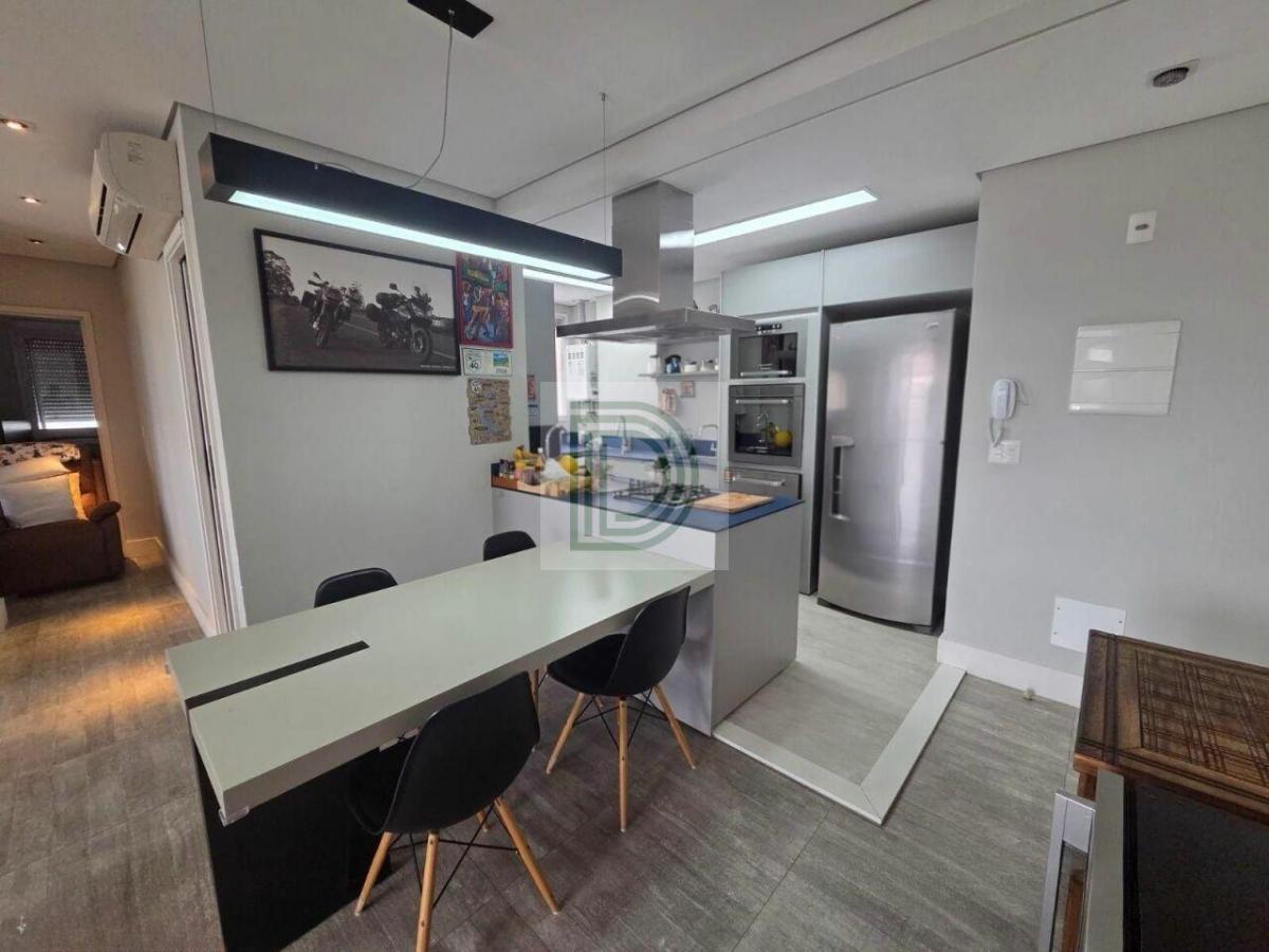 Apartamento próximo ao Metrô Vila Sônia | 3 dormitórios | 2 suítes | 2 vagas