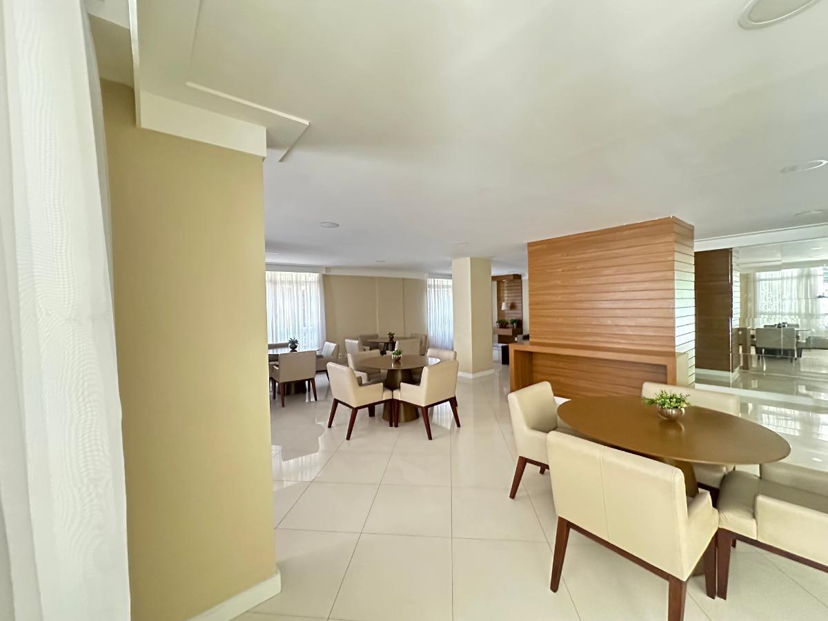 Atraente apartamento tipo para locação em Vila Suzana com 2 quartos, sendo 1 suíte, 80m²