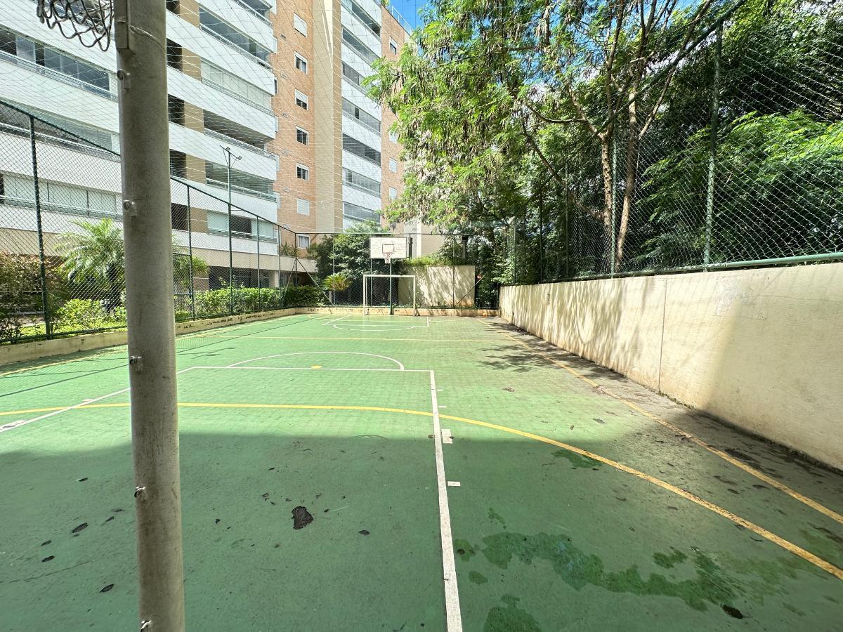 Atraente apartamento tipo para locação em Vila Suzana com 2 quartos, sendo 1 suíte, 80m²