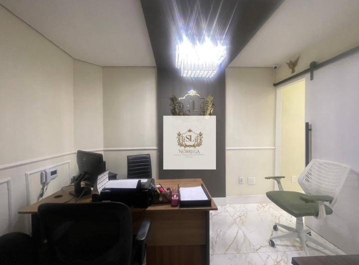 PARAÍSO – SALA COMERCIAL 30M2 – 2 BANHEIROS – AR COND. – 1 VAGA COM MANOBRISTA – PORTARIA E RECEPÇÃO
