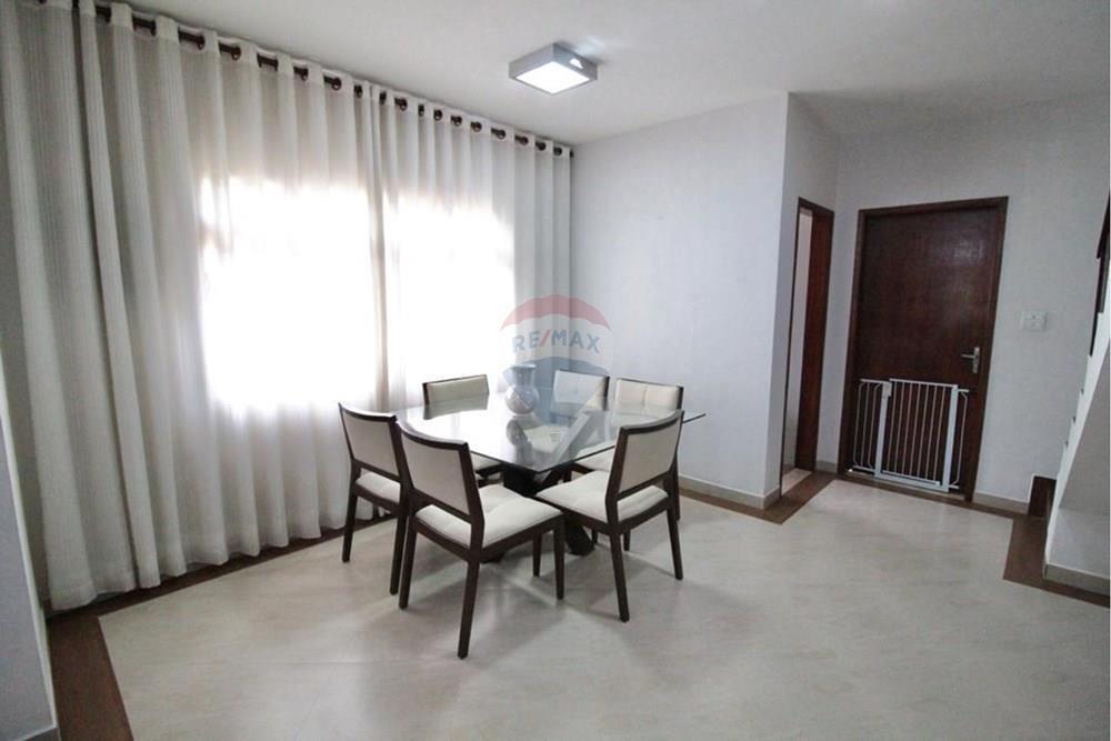 Sobrado Único na Vila Jaguara, SP – Conforto e Estilo