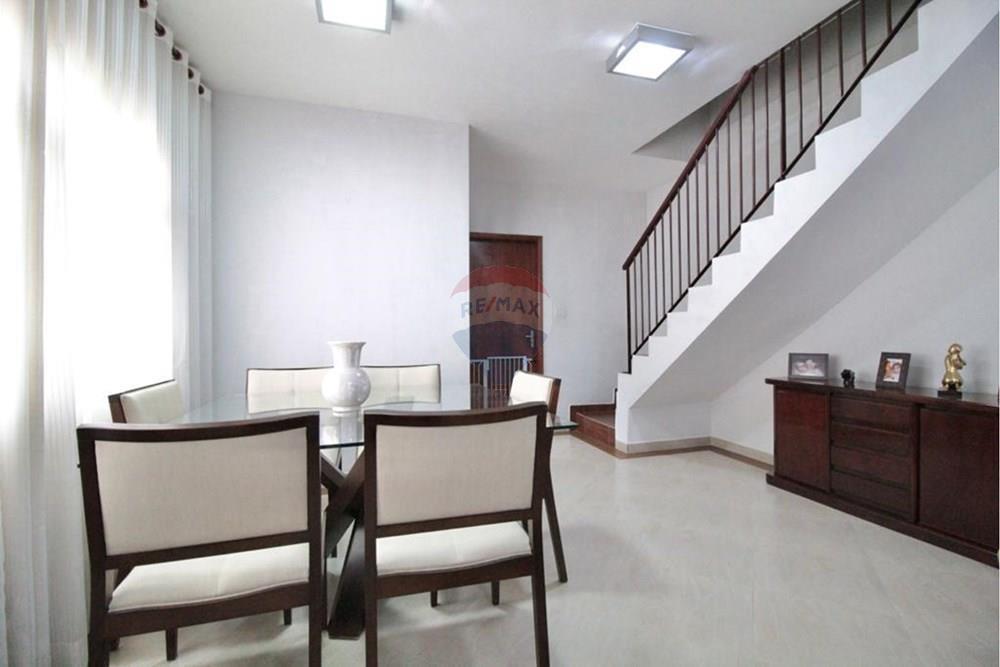 Sobrado Único na Vila Jaguara, SP – Conforto e Estilo