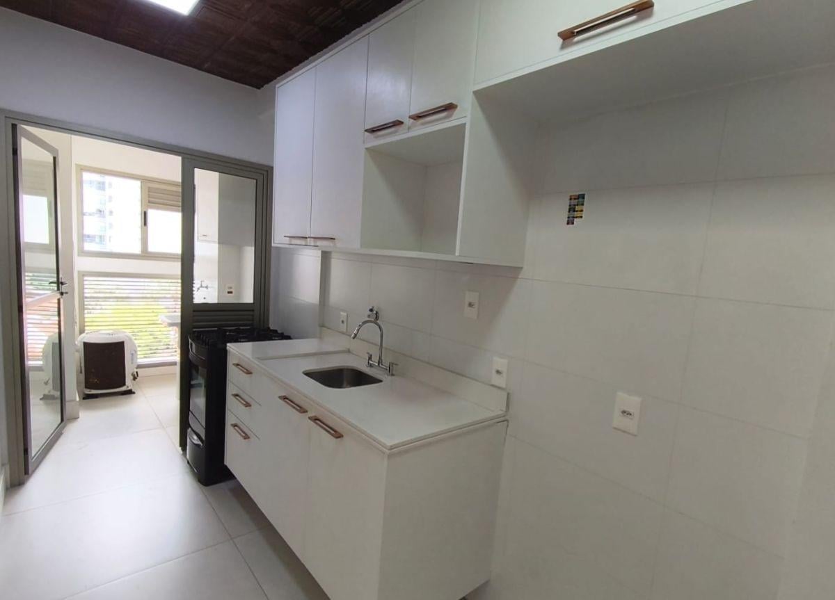 Apartamento na Vila Madalena ao lado do metro 70m². Aluguel R$ 7.000,00