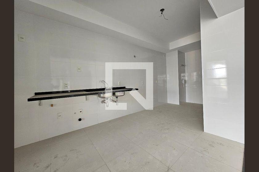 Apartamento à Venda – Chácara Santo Antonio, 3 Quartos, 224 m² – São Paulo