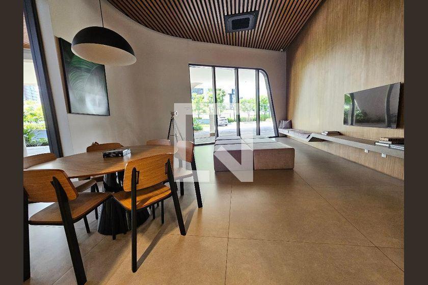 Apartamento à Venda – Chácara Santo Antonio, 3 Quartos, 224 m² – São Paulo