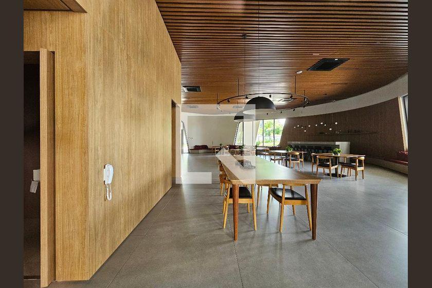 Apartamento à Venda – Chácara Santo Antonio, 3 Quartos, 224 m² – São Paulo