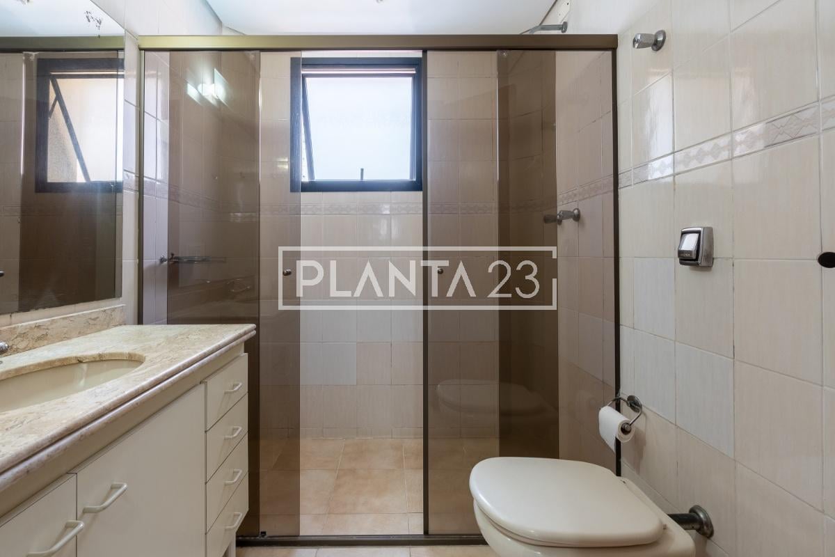 Apartamento com 178 m², 4 quartos sendo 2 suítes à venda no bairro Moema Índios.