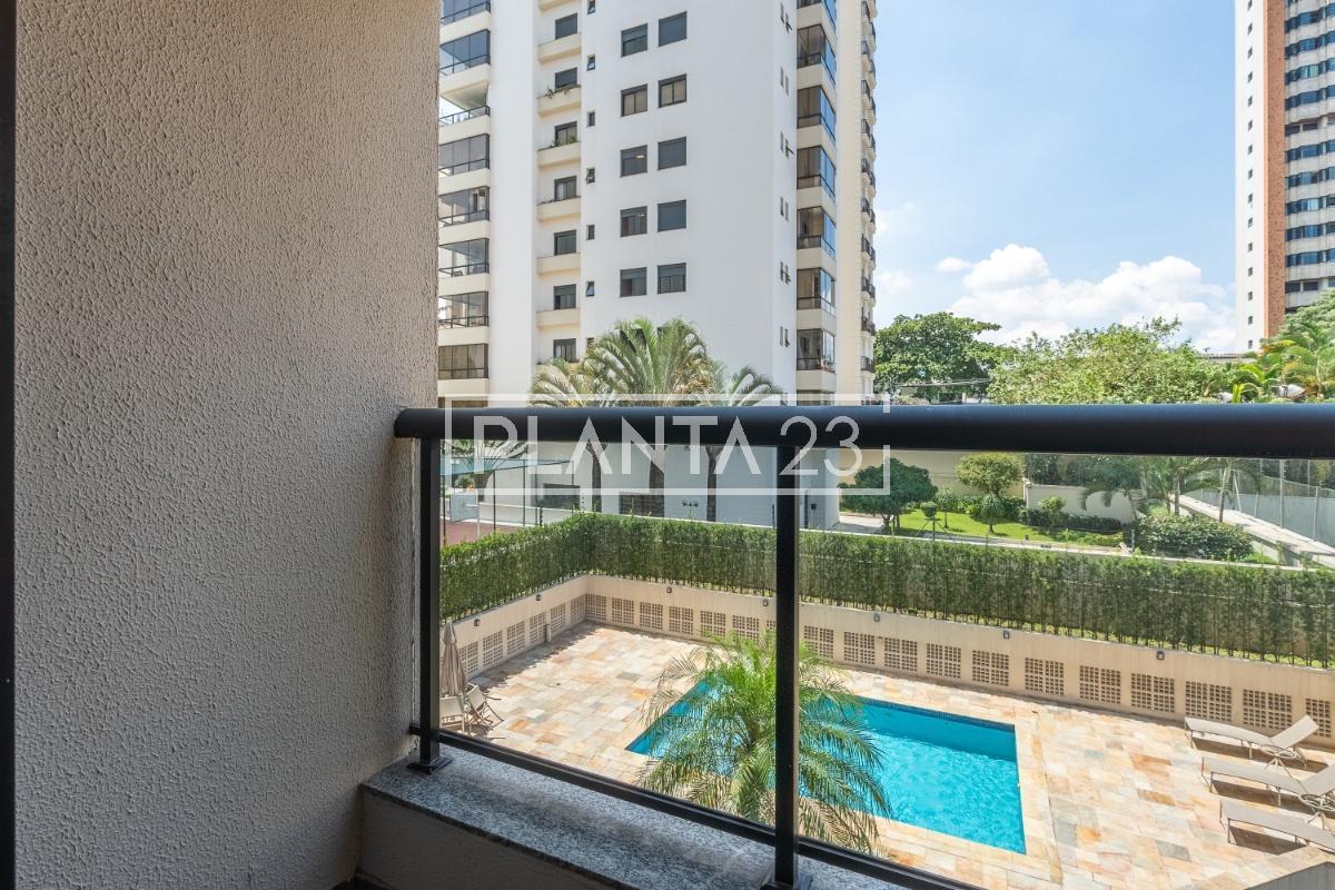 Apartamento com 178 m², 4 quartos sendo 2 suítes à venda no bairro Moema Índios.