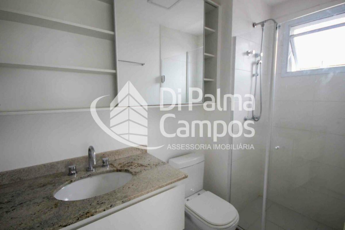 Apartamento Studio de 41 m² com varanda envidraçada e lazer completo perto do metrô