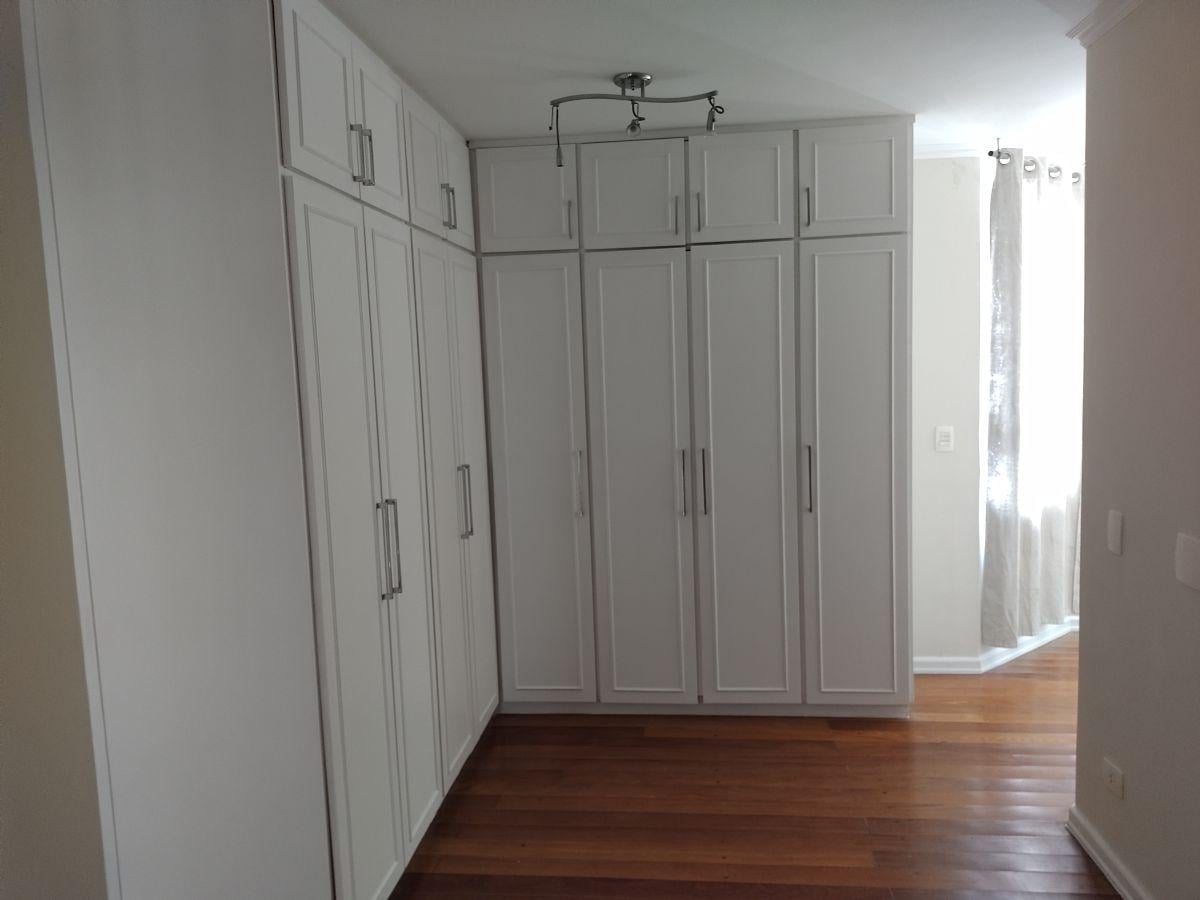 Cobertura-Duplex 309 M² Reformada 4 Dormitórios 4 Vagas + Depósito e Lazer de Clube