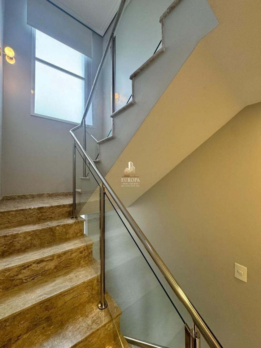 Casa em condomínio 258m2 – 4 quartos com 2 suítes – Jardim Prudência
