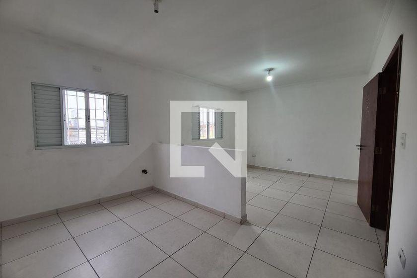 Casa à Venda – Sapopemba, 3 Quartos, 110 m² – São Paulo