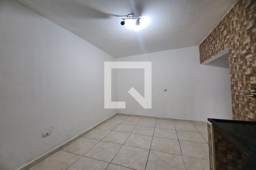 Casa à Venda – Sapopemba, 3 Quartos, 110 m² – São Paulo
