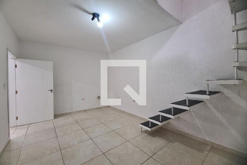 Casa à Venda – Sapopemba, 3 Quartos, 110 m² – São Paulo