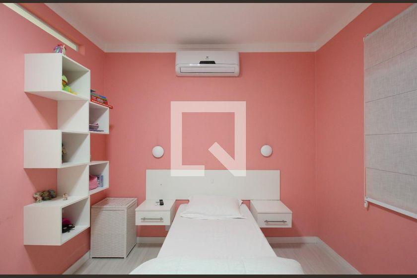 Casa à Venda – Jardim Guedala, 8 Quartos, 500 m² – São Paulo