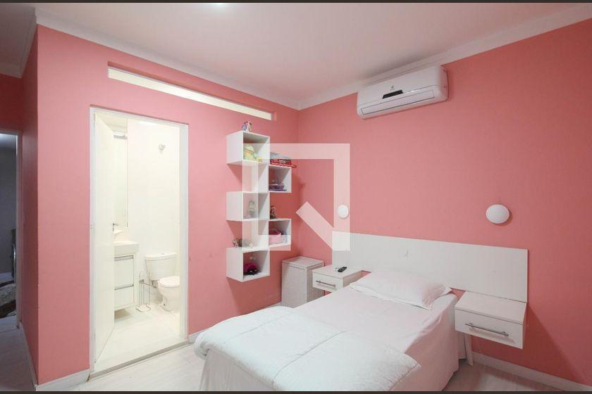 Casa à Venda – Jardim Guedala, 8 Quartos, 500 m² – São Paulo