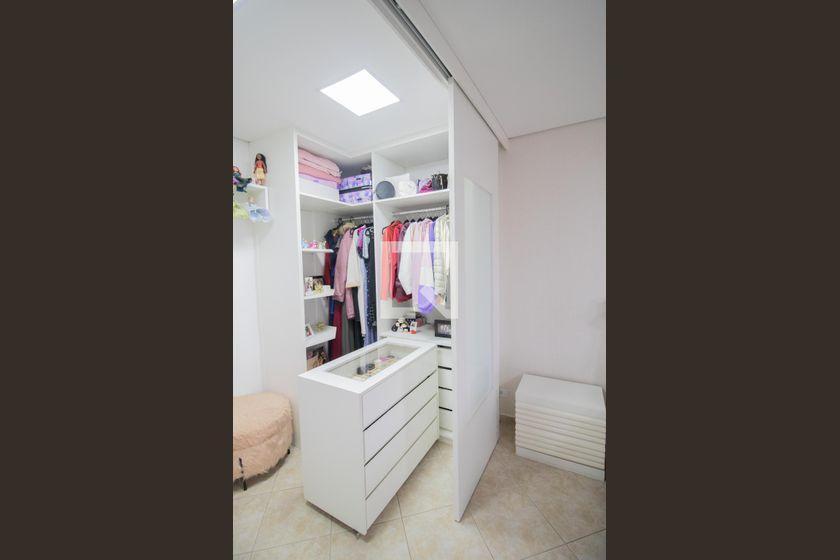 Casa à Venda – Santana, 3 Quartos, 500 m² – São Paulo