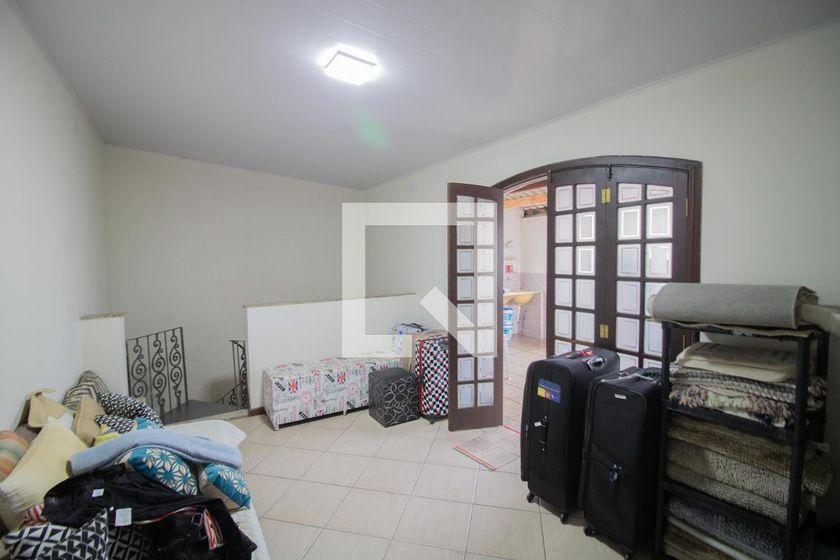 Casa à Venda – Santana, 3 Quartos, 500 m² – São Paulo