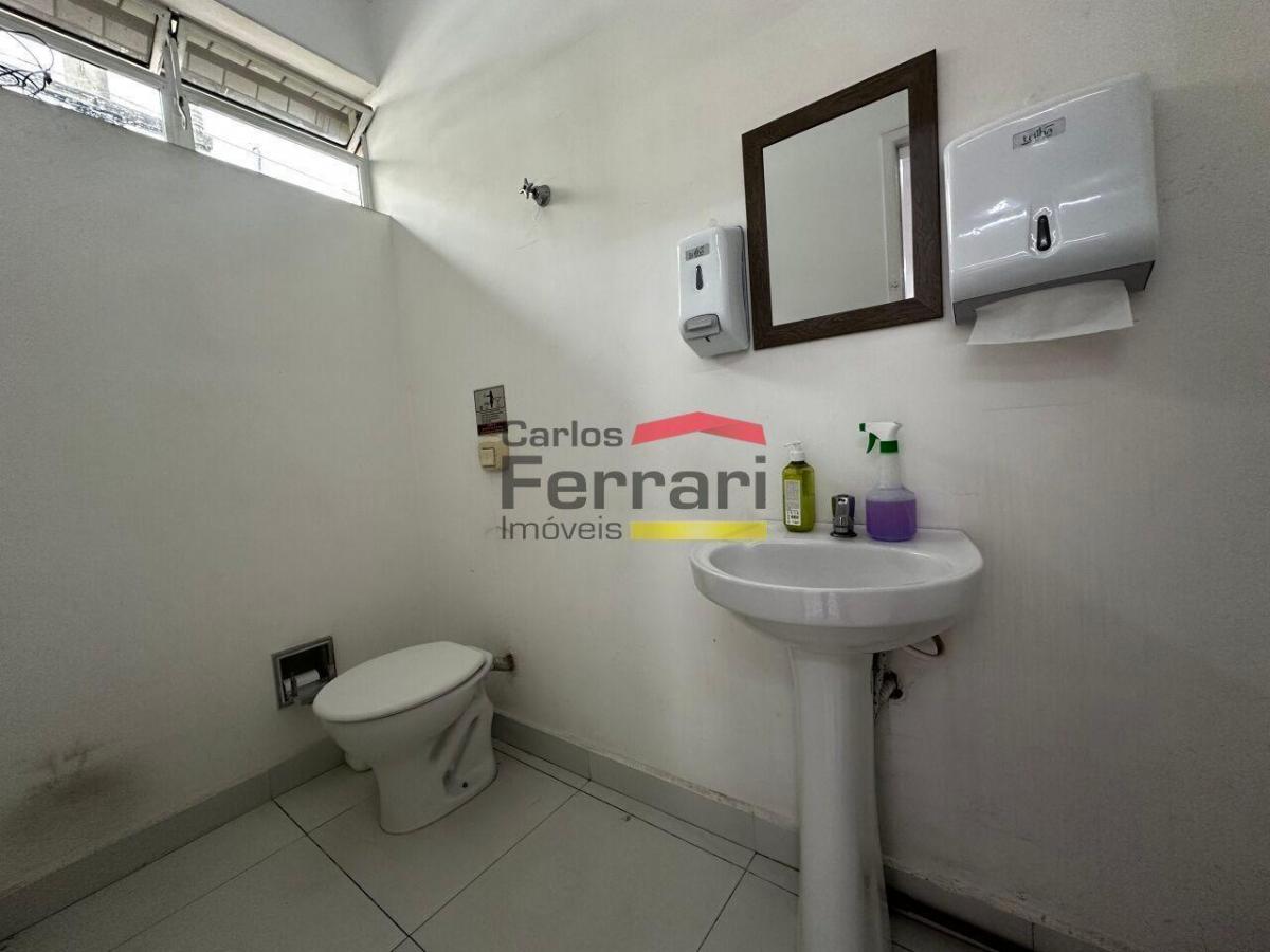 Sala comercial em Santana com 80m², 3 banheiros e próximo ao metrô Santana