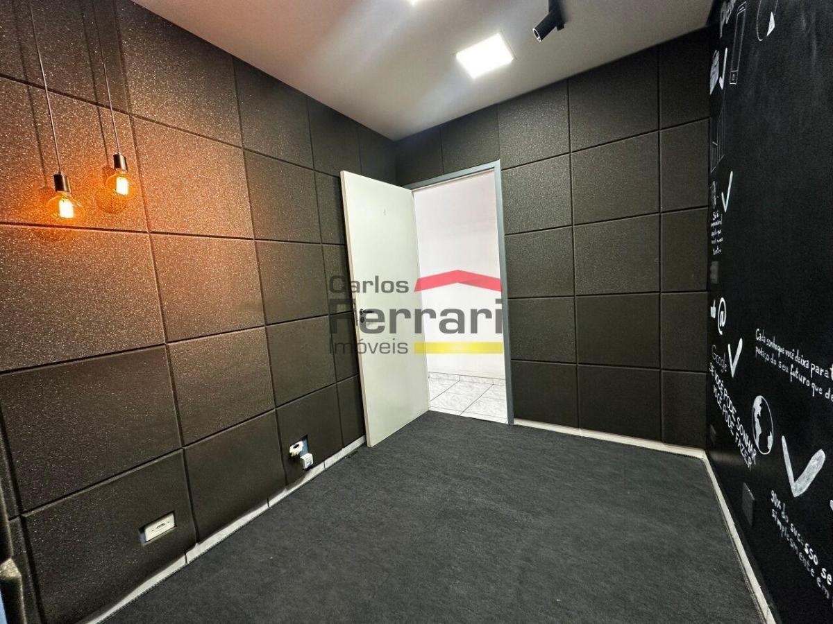 Sala comercial em Santana com 80m², 3 banheiros e próximo ao metrô Santana