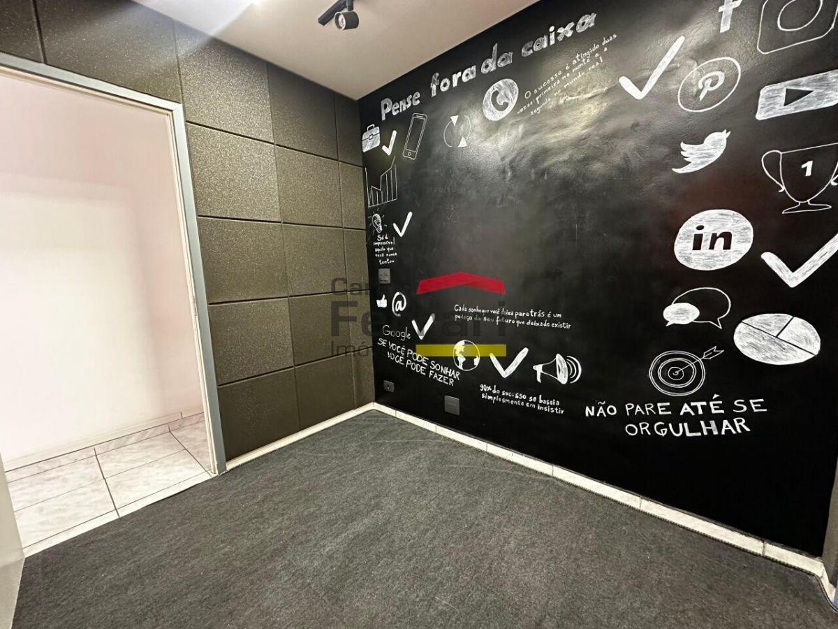 Sala comercial em Santana com 80m², 3 banheiros e próximo ao metrô Santana