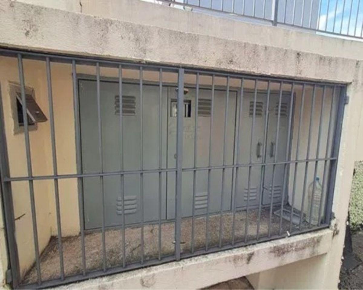 Prédio Comercial / Industrial com 300 m² em Localização Estratégica Próxima à Via Anchieta