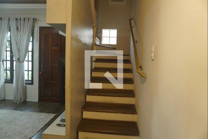 Casa à Venda – Vila Jacuí, 3 Quartos, 108 m² – São Paulo