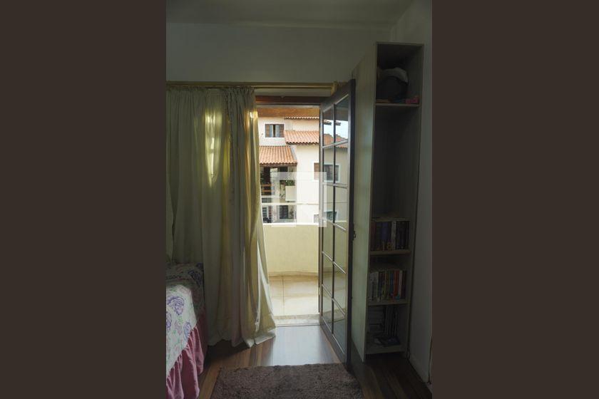 Casa à Venda – Vila Jacuí, 3 Quartos, 108 m² – São Paulo