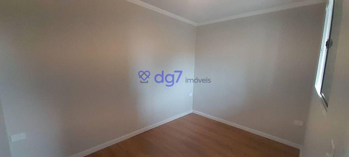 Casa assobradada com 2 dormitórios, 1 vaga garagem e edícula!