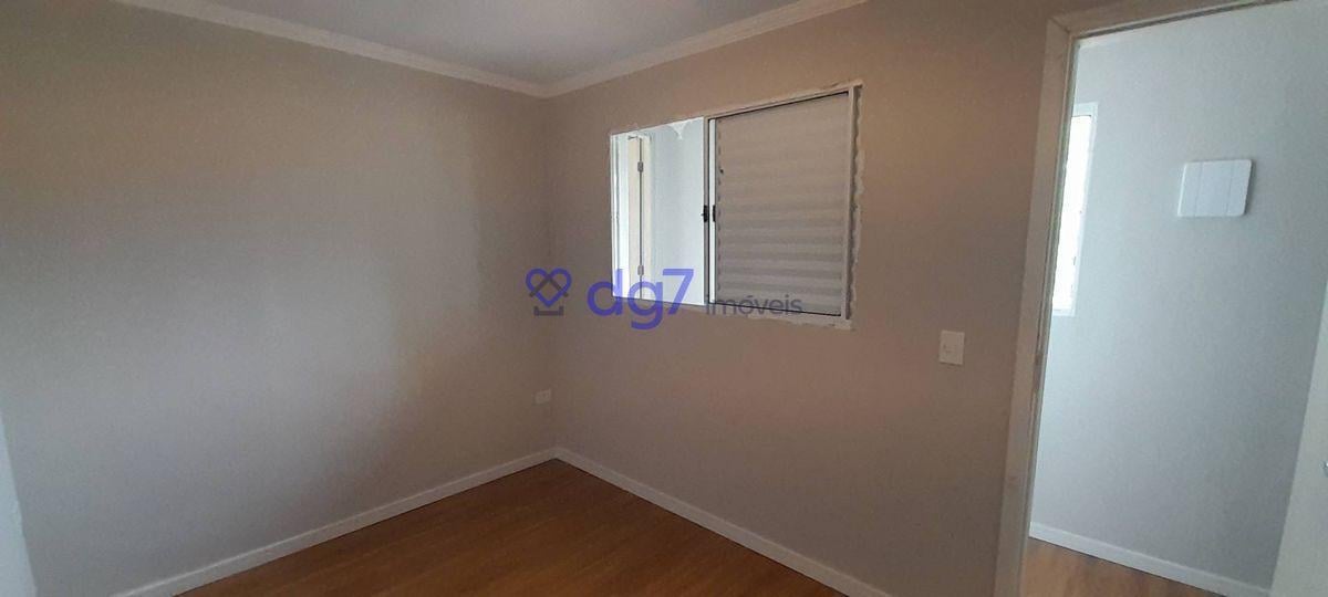 Casa assobradada com 2 dormitórios, 1 vaga garagem e edícula!