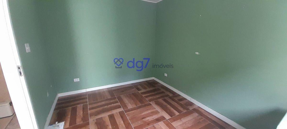 Casa assobradada com 2 dormitórios, 1 vaga garagem e edícula!