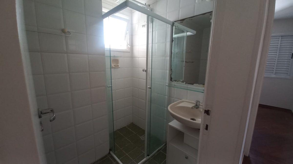 Apartamento com 82 m² e 3 quartos,2 vagas, locação, Jardim Guedala