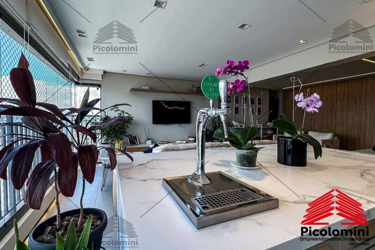 Apartamento novo no High Mooca com 159m2, andar alto, alto padrão, 3 suítes, ampla varanda gourmet,