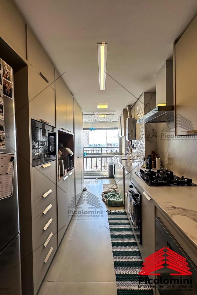 Apartamento novo no High Mooca com 159m2, andar alto, alto padrão, 3 suítes, ampla varanda gourmet,
