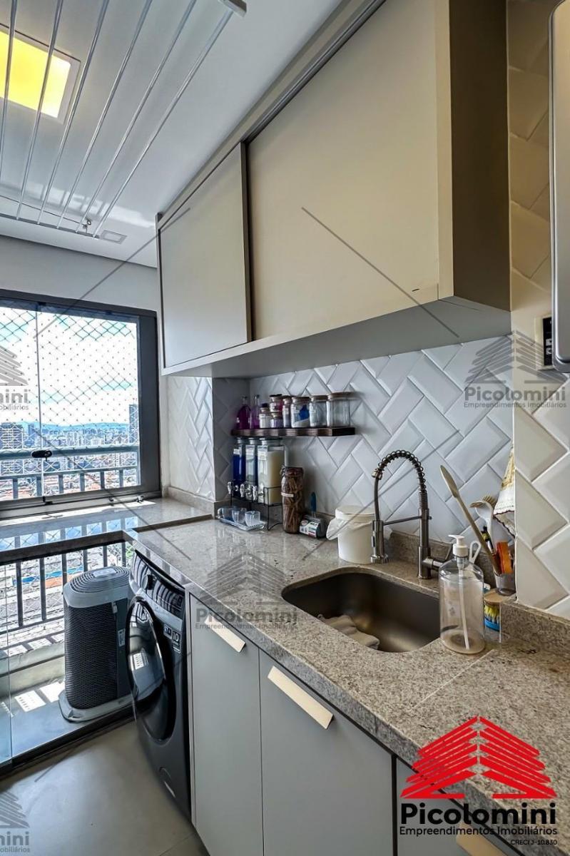 Apartamento novo no High Mooca com 159m2, andar alto, alto padrão, 3 suítes, ampla varanda gourmet,
