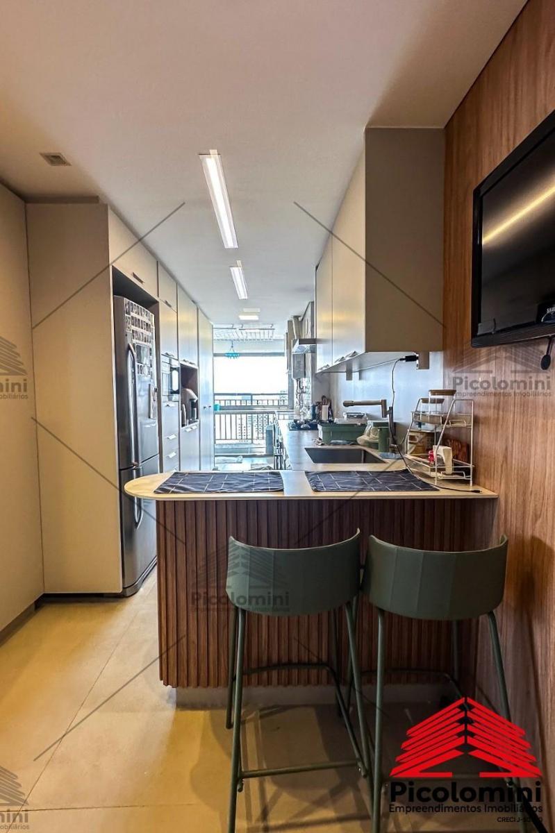 Apartamento novo no High Mooca com 159m2, andar alto, alto padrão, 3 suítes, ampla varanda gourmet,