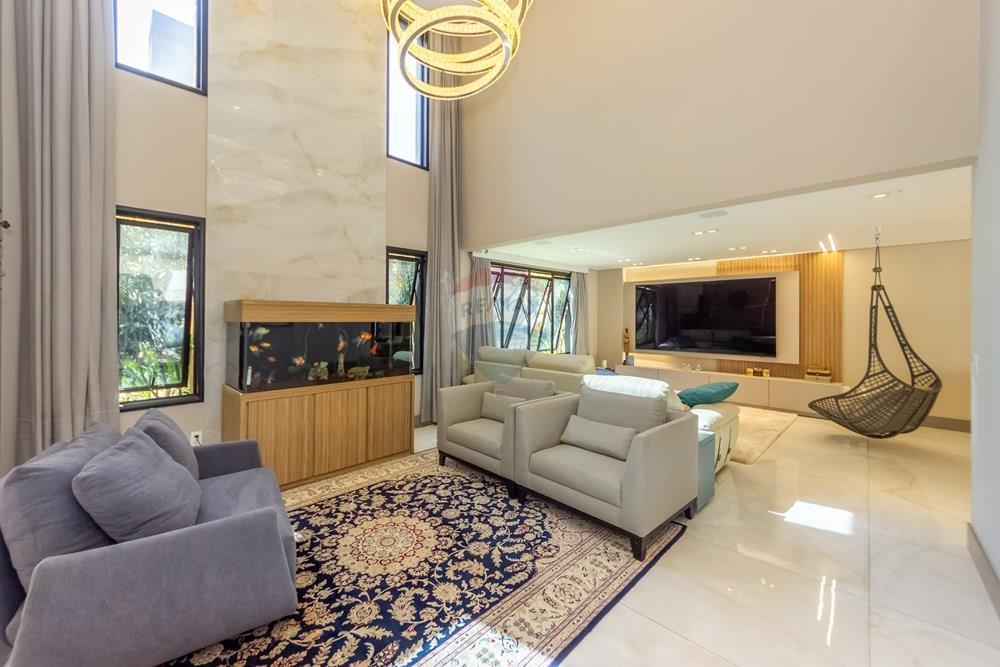Casa à venda em condomínio, Alto da Boa Vista (São Paulo), Rua Marechal Deodoro. Condomínio Reserva