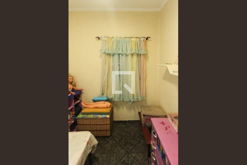Casa à Venda – Vila Ema, 2 Quartos, 111 m² – São Paulo