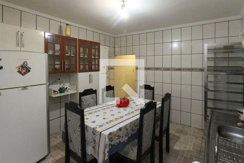Casa à Venda – Vila Ema, 2 Quartos, 111 m² – São Paulo