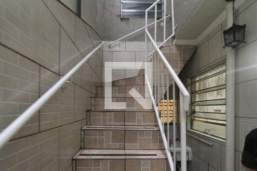 Casa à Venda – Vila Ema, 2 Quartos, 111 m² – São Paulo